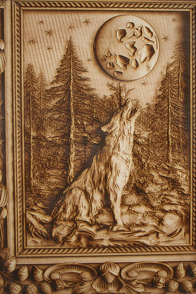 Wolf Howling at the Moon Laser Engraved Wall Art (Awesome Gift for Nature Lovers)