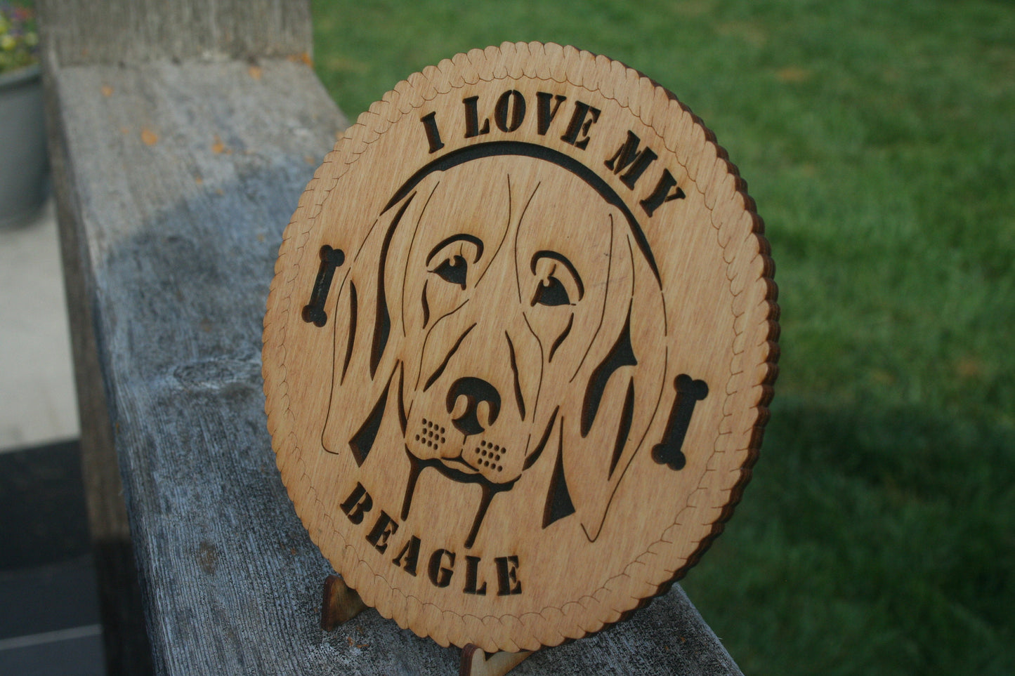 Beagle Home Decor w.Stand - Beagle Gift - Beagle Art - Beagle Gift - Beagle Christmas Gift - Beagle Home Art - Beagle dog Lover